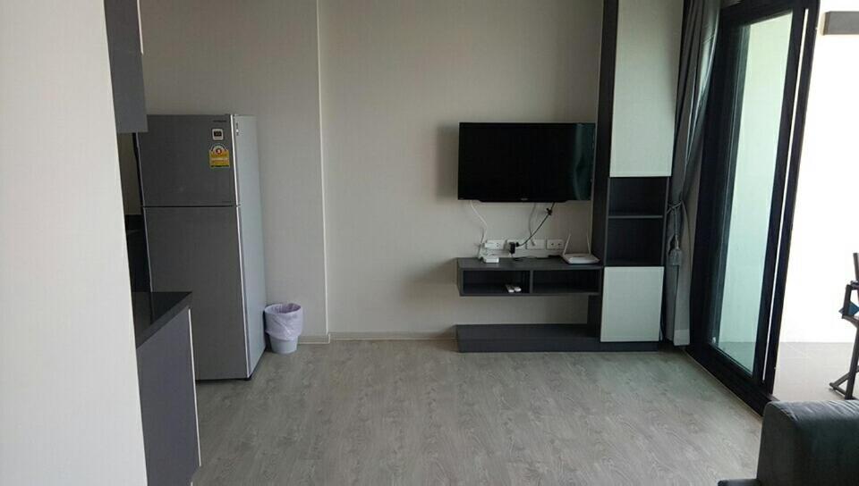 The Base Central Pattaya Room photo