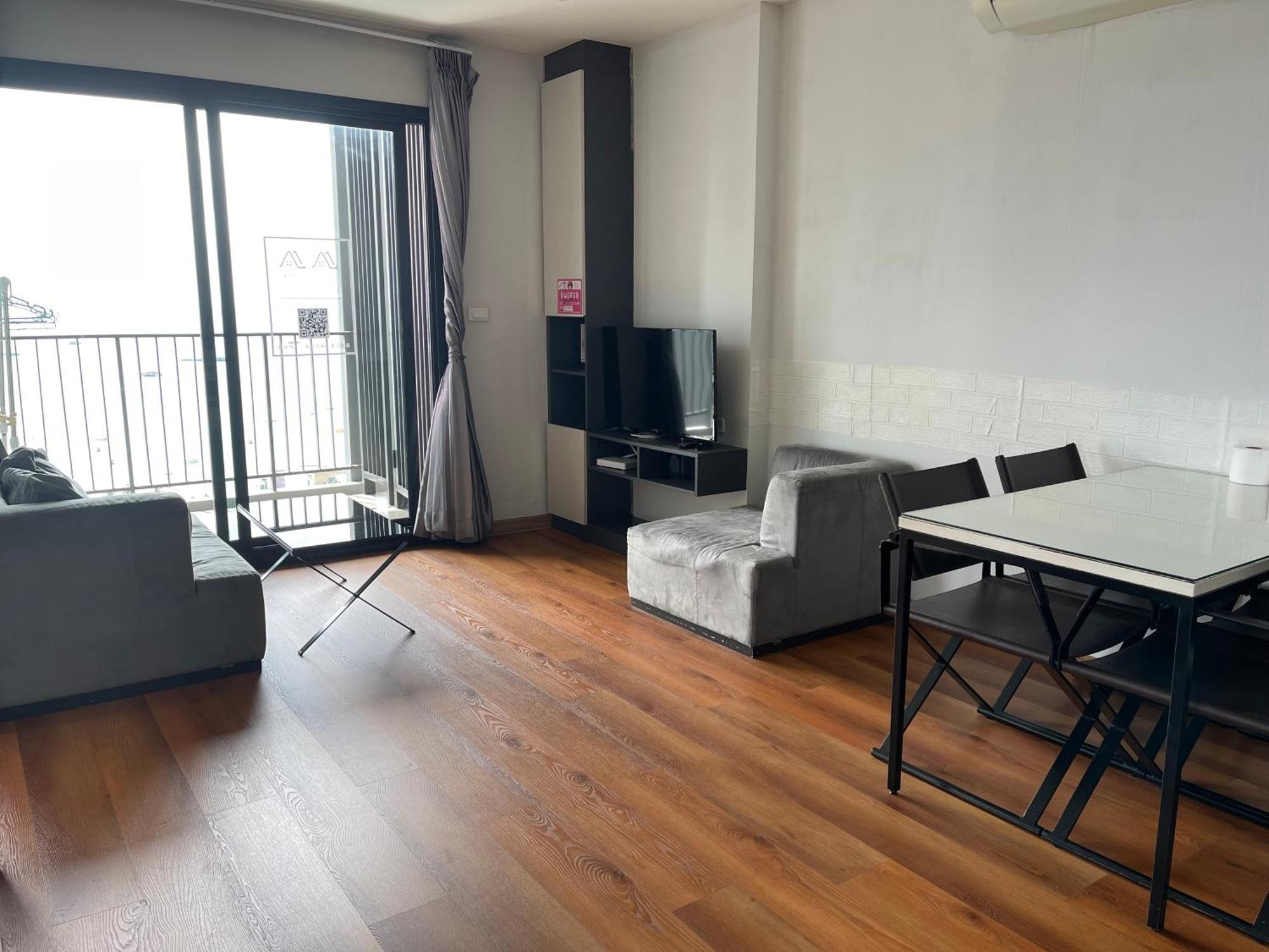 The Base Central Pattaya Exterior photo