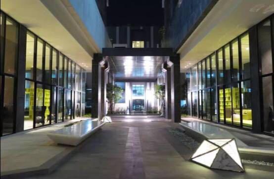 The Base Central Pattaya Exterior photo